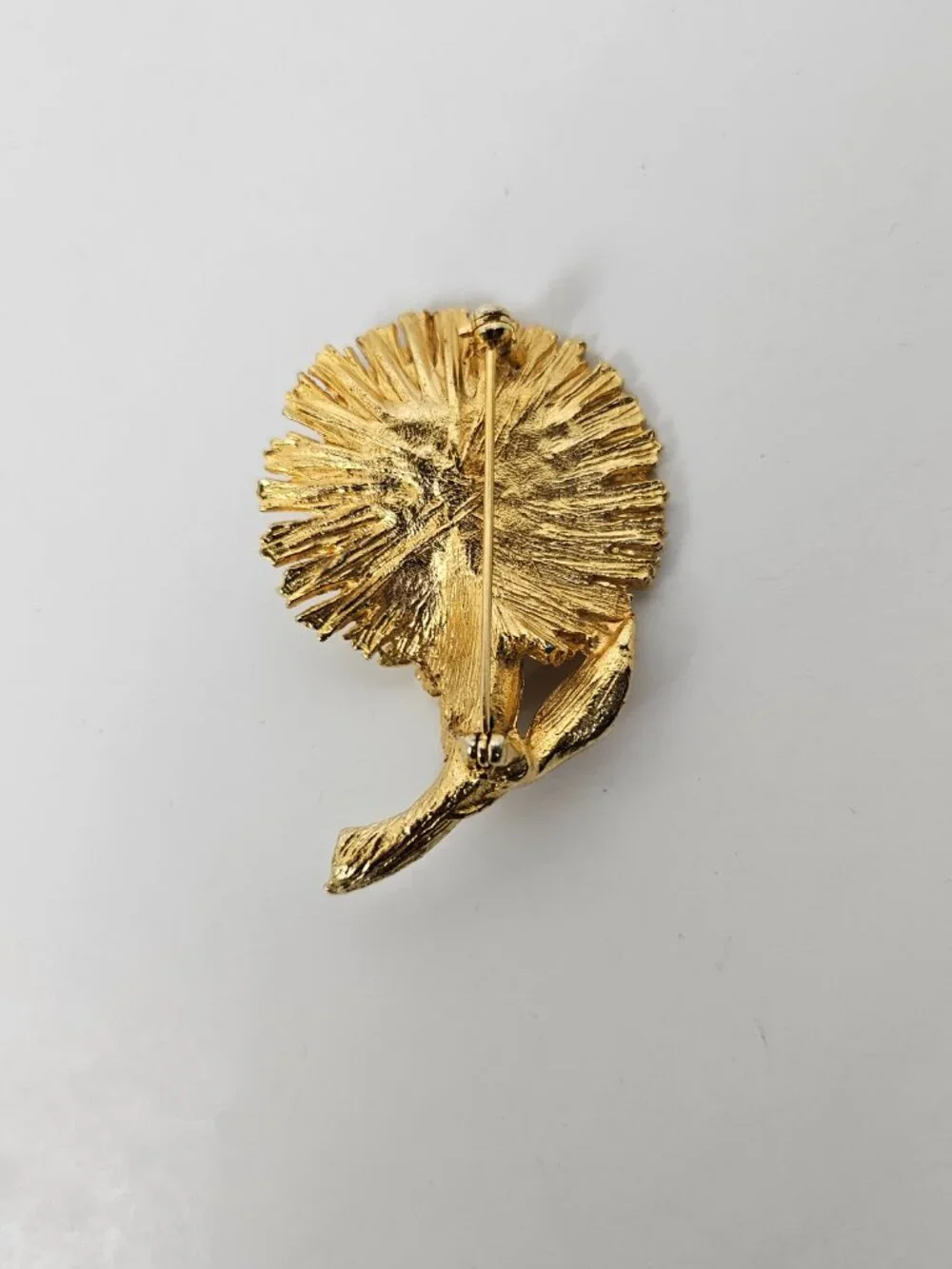 Vtg Flower Dandelion Gold Tone Brooch Pin Textured Clear Rhinestone Baguette